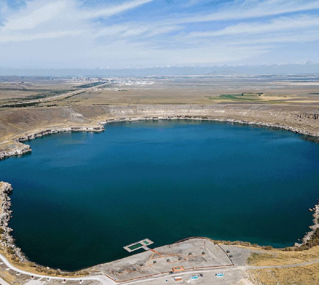 Konya'da tadı acı, huzuru tatlı göl: Turistler için kış da fark etmiyor 3